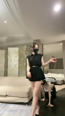 【妆主大大】超美车模诱惑女仆闺蜜做狗【上】-绳艺资料库